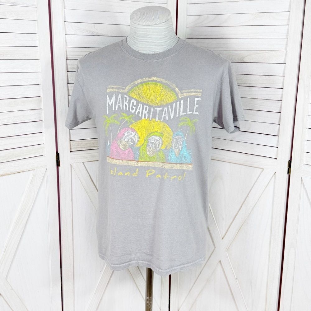 Margaritaville Parrot Heads Island Patrol Short Sleeve T Shirt Grey Medium